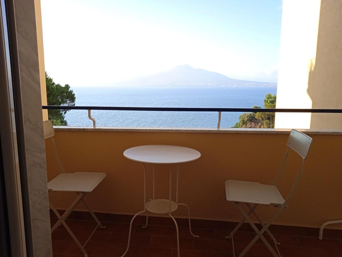 Filangieri 23 - Luxury - Sorrento Coast Couette-café